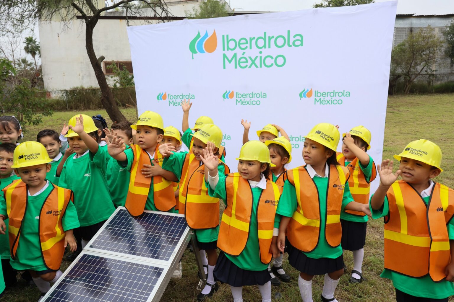 Mexico becomes first to mandate social impact assessments for battery storage under new MWh-tiered framework