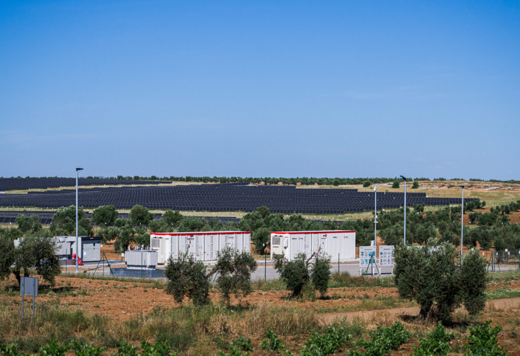 462 storage projects totaling 7,614 MW are being processed in Spain